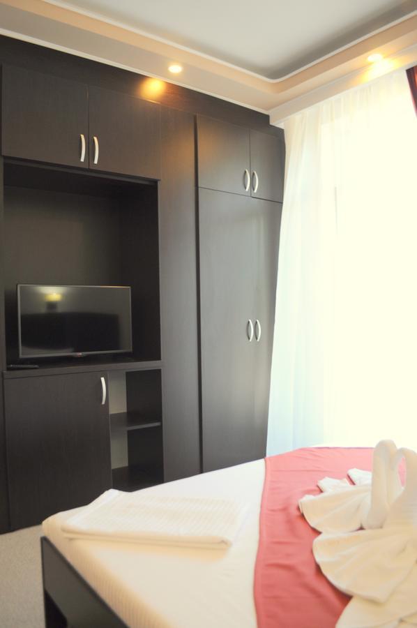 Hotel Evia Западен Ефорие Екстериор снимка