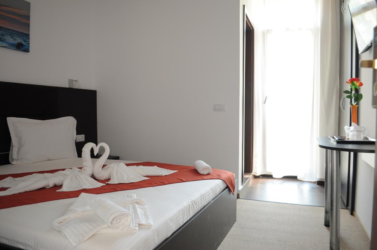 Hotel Evia Западен Ефорие Екстериор снимка